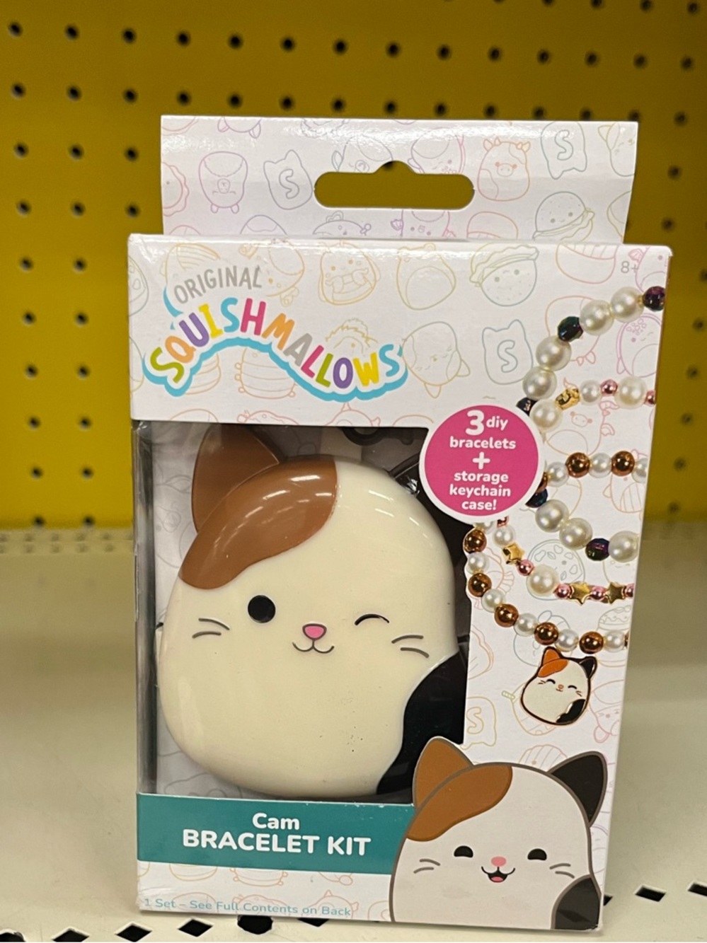 Squishmallows Cam Cat Bracelet Kit - Cream, Brown, Black